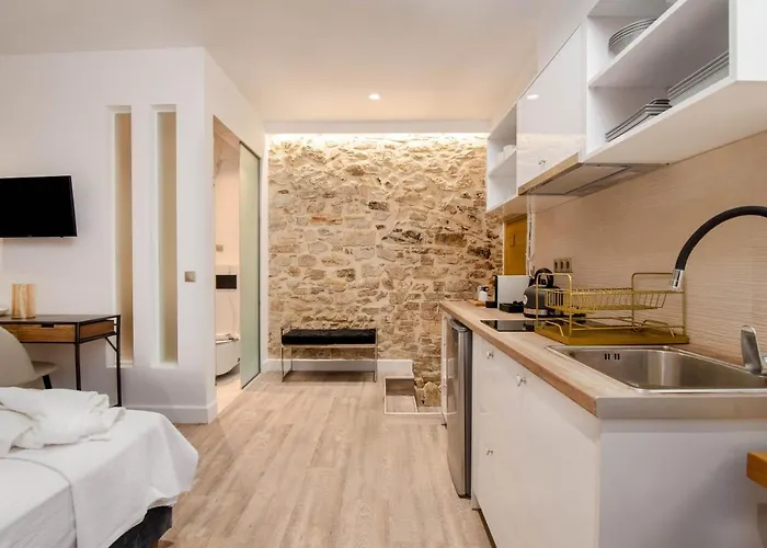 Curcumelli Luxury - Portoni 1